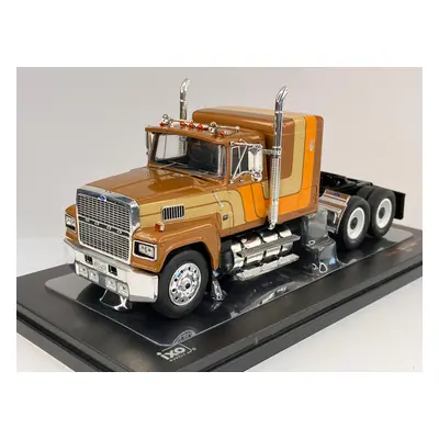 Ford LTL-9000 (1978) - Ixo 1/43 TR148.22