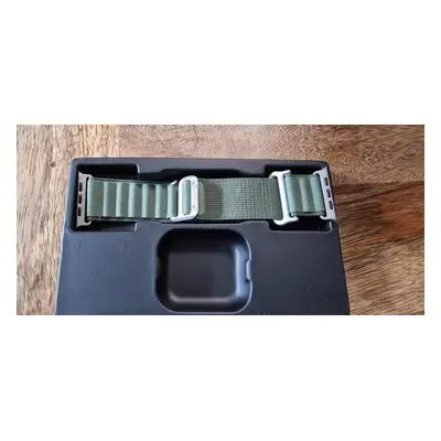 Náramek k hodinkám Apple Watch Armband