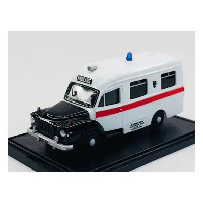 Bedford J1 Ambulance Aberystwyth - 1/76 Oxford (H12-o2)