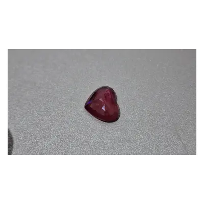 Rubín srdce Mosambik 5.57ct