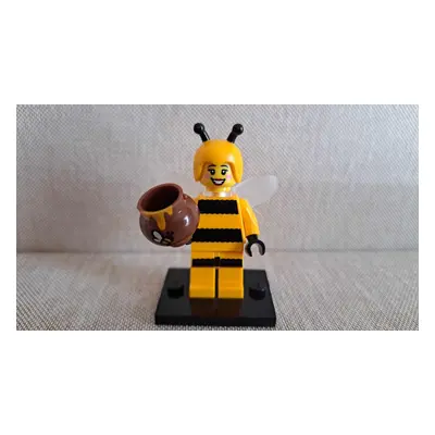 Lego figurka z 10. série Bumblebee Girl (COL151)