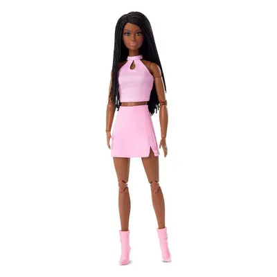 Mattel Barbie Looks s copánky v růžovém outfitu