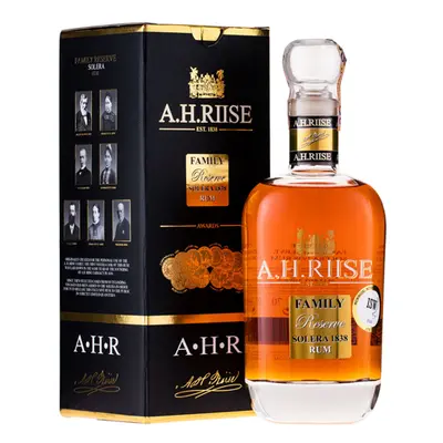 A.H.Riise Family Reserve 42% 0,7 l (karton)