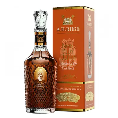 A.H.Riise Non Plus Ultra Amber d'Or Excellence 42% 0,7 l (karton)