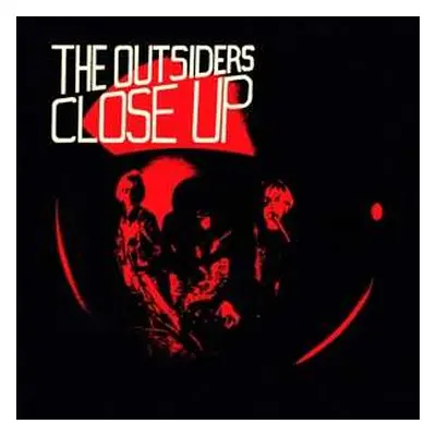 LP The Outsiders: Close Up