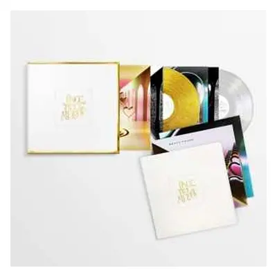 2LP/Box Set Beach House: Once Twice Melody LTD | DLX | CLR