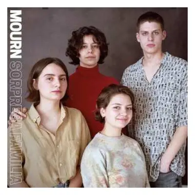 CD Mourn: Sorpresa Familia