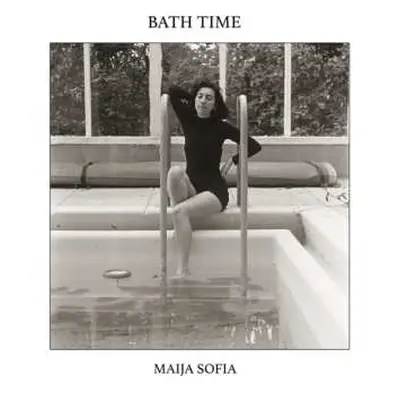 LP Maija Sofia: Bath Time