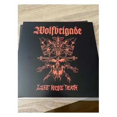 LP Wolfbrigade: Life Knife Death