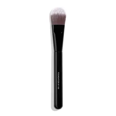 Chanel Kosmetický štětec na tekutý make-up Pinceau Fond De Teint N°100