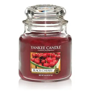 Yankee Candle Vonná svíčka Classic střední Black Cherry 411 g