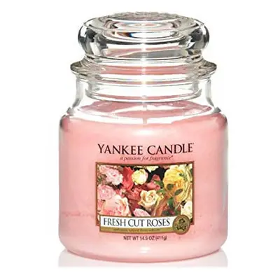 Yankee Candle Aromatická svíčka Classic střední Fresh Cut Roses 411 g