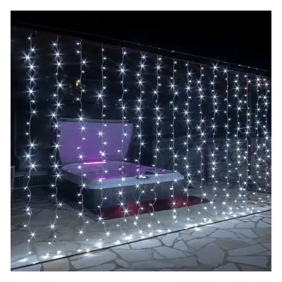 VOLTRONIC 68203 Vánoční světelný závěs - 6 x 3 m, 600 LED, studeně bílý