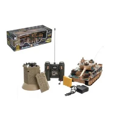 Tank RC plast 33cm + otočná věž na baterie+dobíjecí pack se zvukem a světlem v krabici 51x17x19c