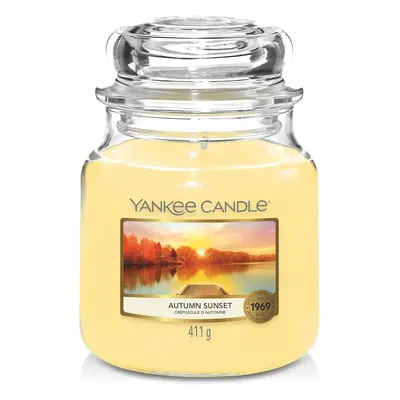 Yankee Candle vonná svíčka Classic ve skle střední Autumn Sunset 411 g