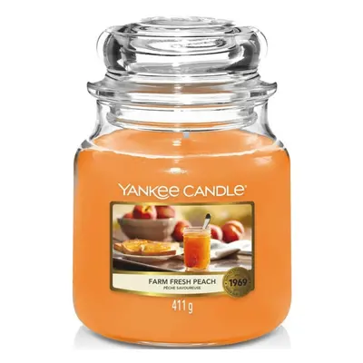 Yankee Candle vonná svíčka Classic ve skle střední Farm Fresh Peach 411 g