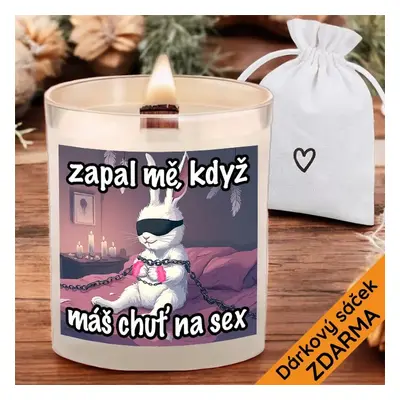 Krásná svíčka s praskajícím knotem 450g - Zapal mě, když máš chuť na sex