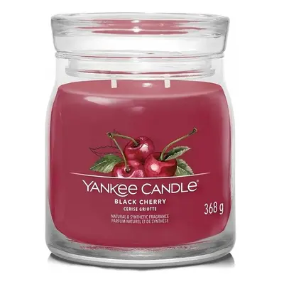 Yankee Candle vonná svíčka Signature ve skle střední Black Cherry, 368 g