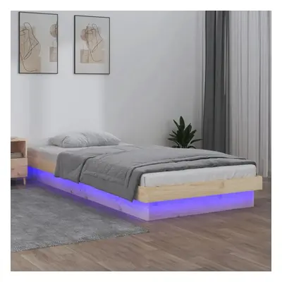 Rám postele s LED světlem 75x190 cm Small Single masivní dřevo