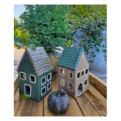 Zelený porcelánový domek svícen na čajovou svíčku Candle House - 9*8*15 cm