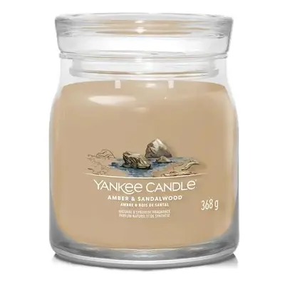 Yankee Candle vonná svíčka Signature ve skle střední Amber & Sandalwood 368g