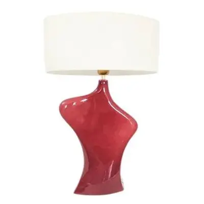 Ikonická švédská keramická lampa Dancing Queen burgundy 62 cm