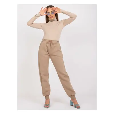 TMAVĚ BÉŽOVÉ BASIC TEPLÁKY JULIA EM-DR-712.39P-DARK BEIGE