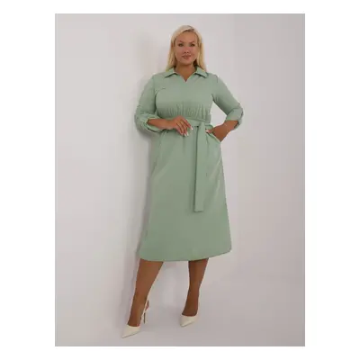 Světle zelené bavlněné plus size šaty LK-SK-509675.88-green