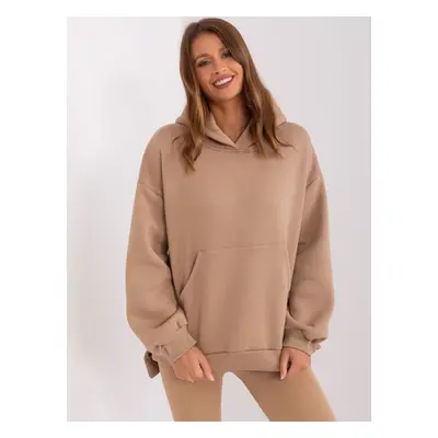 Světle hnědá zateplená oversize mikina s klokaní kapsou EM-BL-665.56-light brown