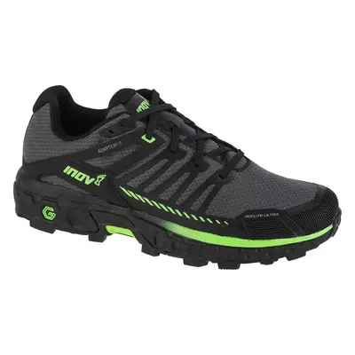 Tmavě šedé pánské běžecké tenisky Inov-8 Roclite Ultra G 320 001079-BKGR-M-01