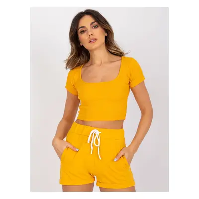 Světle oranžový dámský crop top s krátkými rukávy RV-TS-7538.12P-light orange