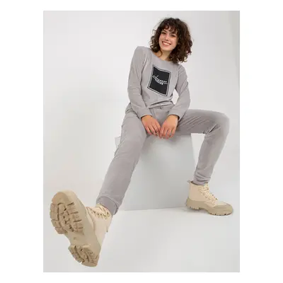 Šedá velurový komplet Relevance Fashion -RV-KMPL-8440.58P-grey