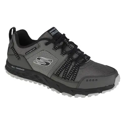 TMAVĚ ŠEDÉ SPORTOVNÍ BOTY SKECHERS ESCAPE PLAN 51591-CCBK