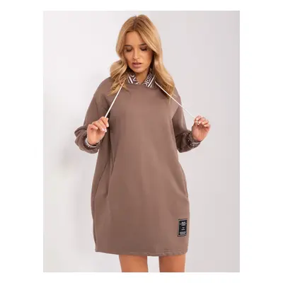 Hnědé mikinové šaty s kapsami RV-TU-9224.95P-brown