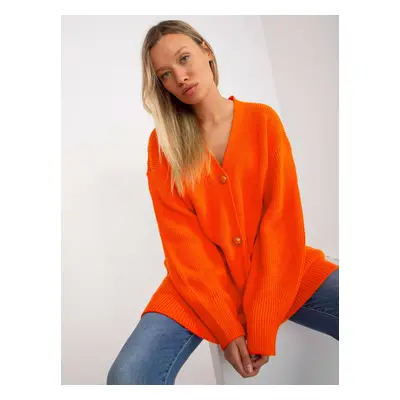 Oranžový delší svetr se zapínáním na knoflíky LC-SW-0267.06X-orange