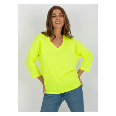 Neonově žlutá jednobarevná halenka s 3/4 rukávem RV-BZ-7663.05-fluo yellow