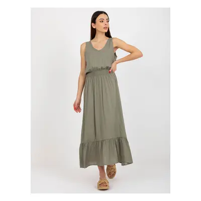 Khaki maxi šaty s volánem a elastickým pasem D73761R30391A-khaki