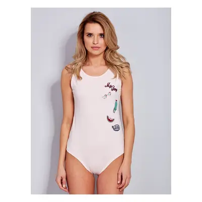 Dámské pudrové body nášivkami PL-BO-1440.89-light pink