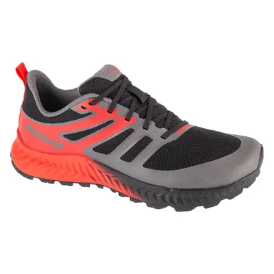 Šedé pánské běžecké boty Inov-8 Trailfly Standard 001148-BKFRDG-S-001