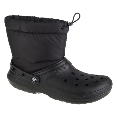 Černé kotníkové boty Crocs Classic Lined Neo Puff Boot 206630-060