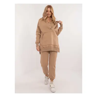 Dámská béžová tepláková souprava s oversize mikinou a topem EM-KMPL-847.68-beige