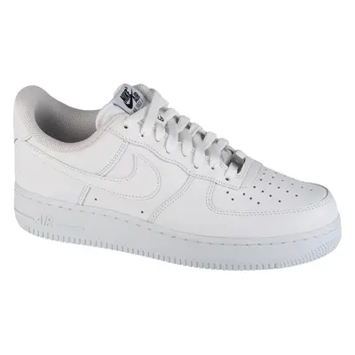 BÍLÉ PÁNSKÉ TENISKY NIKE AIR FORCE 1 07 FD1146-100