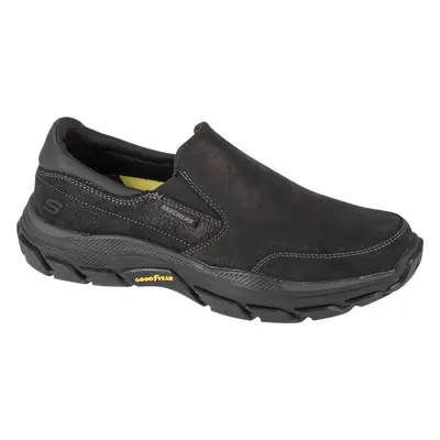 Černé kožené slip-on tenisky Skechers Respected - Calum 204480-BBK