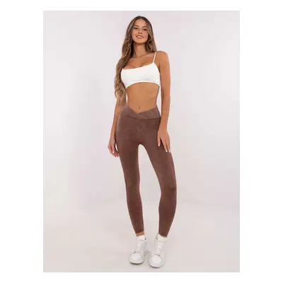 Světle hnědé dámské sportovní legíny s push-up efektem NM-LG-NOU005.02-light brown