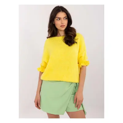 Neonově žlutý dámský oversize svetr s volány na rukávech MI-SW-2913.99-yellow