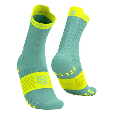 COMPRESSPORT Cyklistické ponožky klasické - PRO RACING V4.0 TRAIL - světle zelená/žlutá