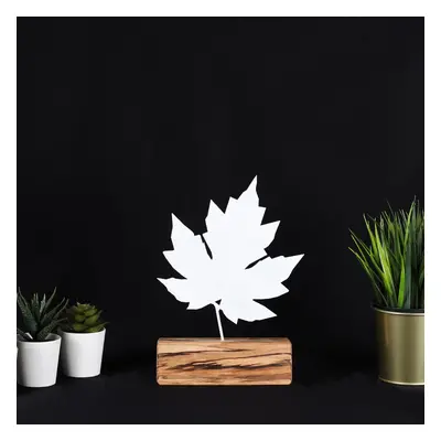 Hanah Home Kovová dekorace Maple 27 cm bílá