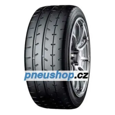 Yokohama Advan A052 ( 265/40 R18 101Y XL )