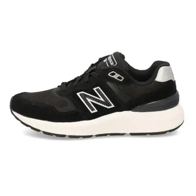 New Balance tenisky