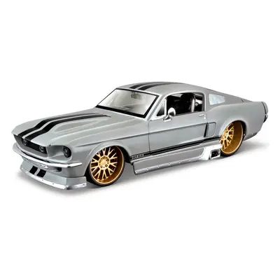 Maisto Ford Mustang GT 1967 1:24